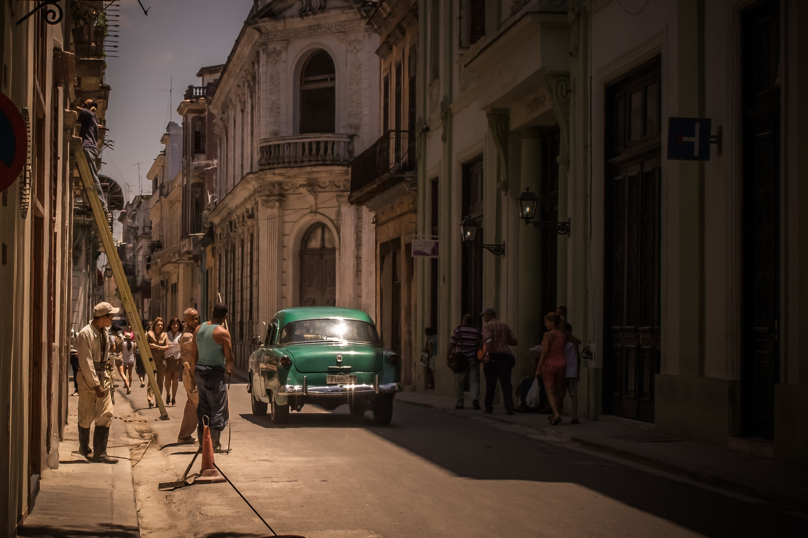 Street // Documentary
